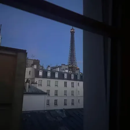 Parisian Charm With Eiffel View 2min From Eiffel Tower Gardens *