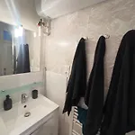 Parisian Charm With Eiffel View 2min From Eiffel Tower Gardens Apartment