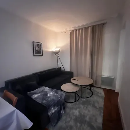 Eiffel Tower View Haussmanian Charm 2min Walk From The Eiffel Tower Gardens *